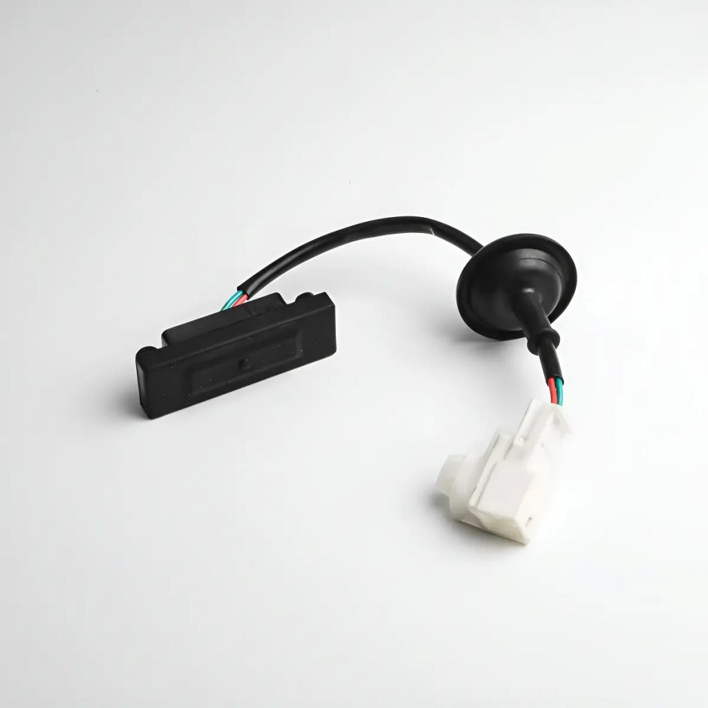 boton para Cajuela Hyundai Grand i10 Mod. 2013-2021